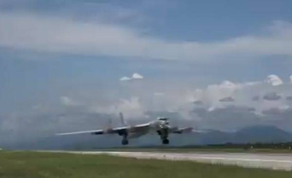 Российские Ту-142 выполнили 13-часовой полёт над Тихим океаном