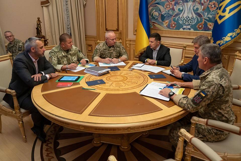 На Украине рассекретили данные погибших на Донбассе военных и дали их семьям квартиры