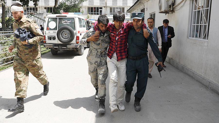 СМИ сообщили о 18 погибших и десятках раненых при взрыве в Кабуле