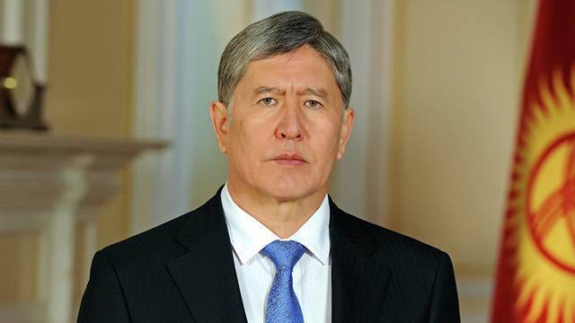 Адвокат опроверг задержание Атамбаева. РЕН ТВ