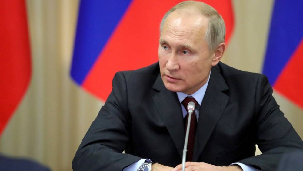 "Никто не догадался!" Путину показали, как на Олимпиаде прятали герб России - видео