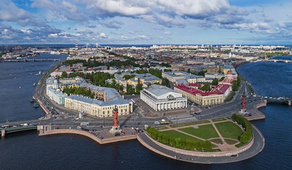 Облет территории Петербурга показал общую картину состояния зданий, мостов и набережных