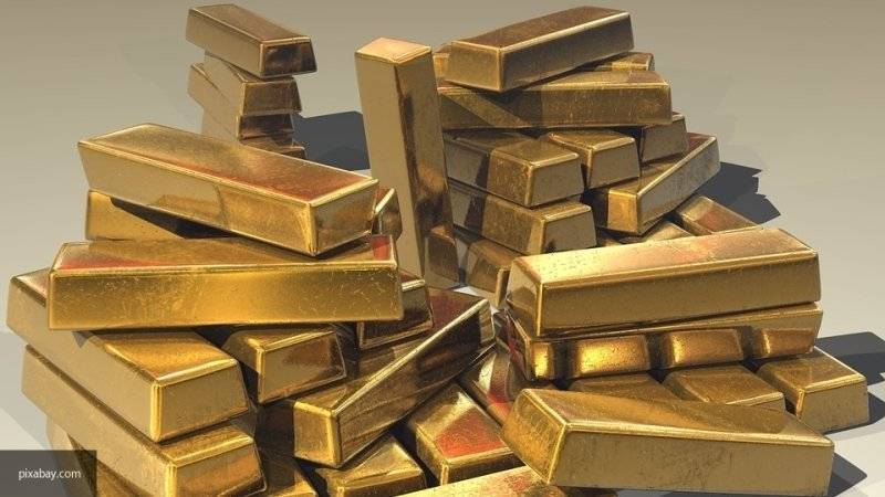 Цена золота превысила $1,5 тыс. впервые с 2013 года