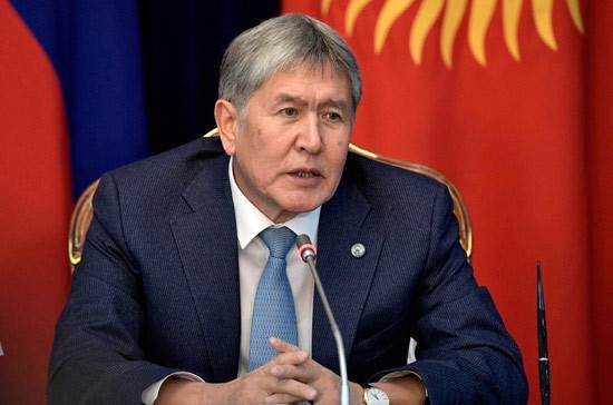 В Киргизии началась операция по задержанию бывшего президента Атамбаева