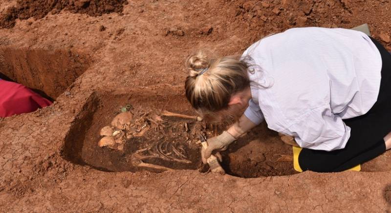 Сотрудники УдГУ провели археологические работы на недавно обнаруженном могильнике