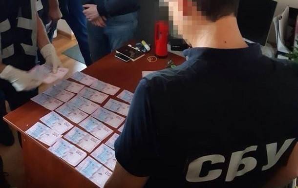 В Запорожской области на взятке задержали депутата горсовета