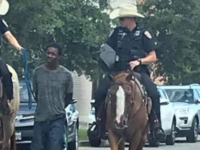 Полиция Техаса провела чернокожего задержанного по городу на веревке (фото, видео)