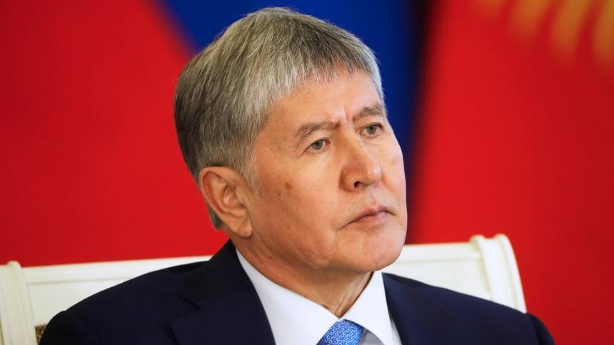 В Киргизии задержали экс-президента Атамбаева — видео