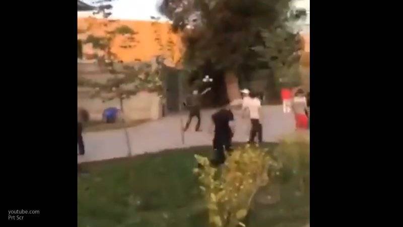 Сторонники Атамбаева взяли в заложники спецназовцев после штурма его дома, сообщили СМИ