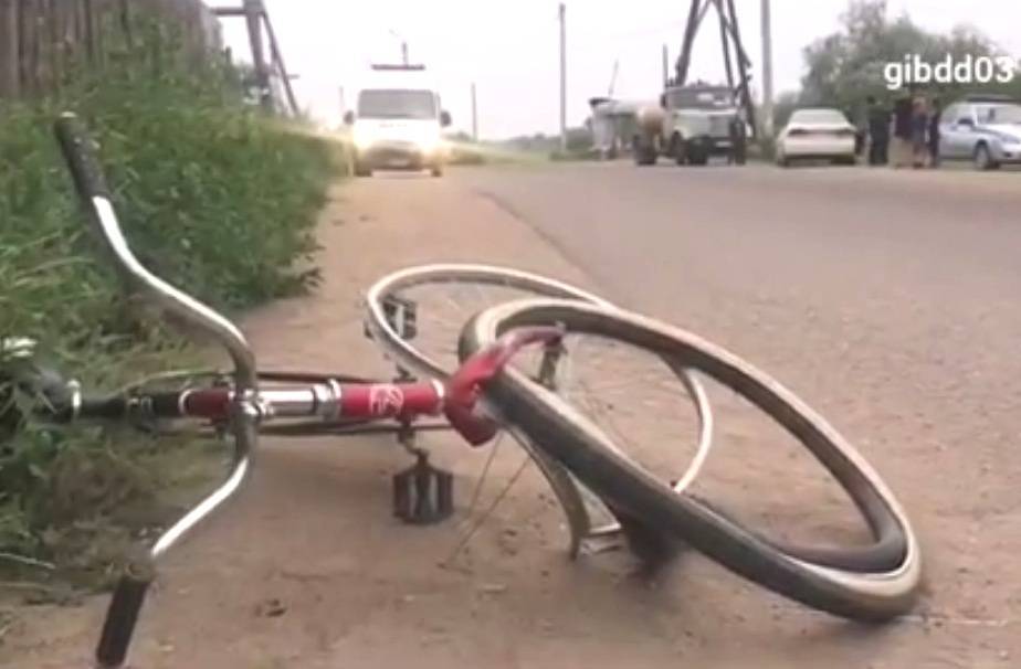 Двое детей на велосипедах угодили под колеса машин в Улан-Удэ