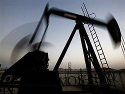 Потери российской экономики от подешевевшей нефти превысили санкционный эффект