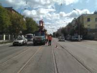 В Заволжском районе Твери МУП "ПАТП-1" демонтирует контактную сеть трамваев - ТИА