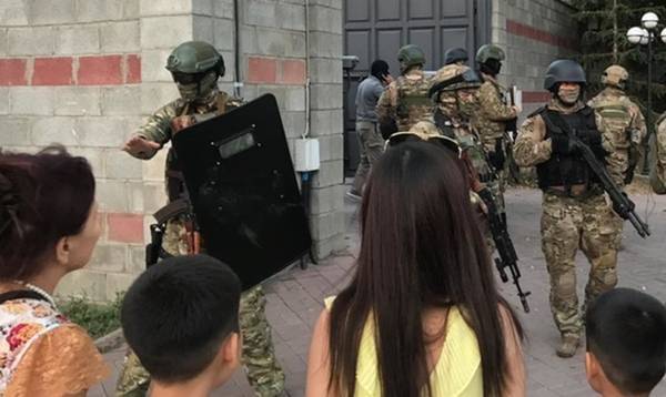 В Киргизии умер спецназовец, участвовавший в штурме резиденции Атамбаева — Новости политики, Новости Азии