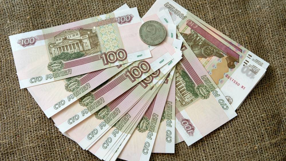 Заморозка на миллиард: СК наложил ограничения на счета сторонников Навального