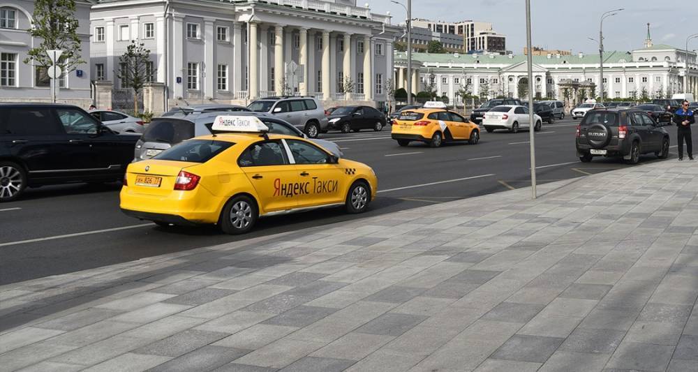 В России планируют ввести удаленный медосмотр водителей такси