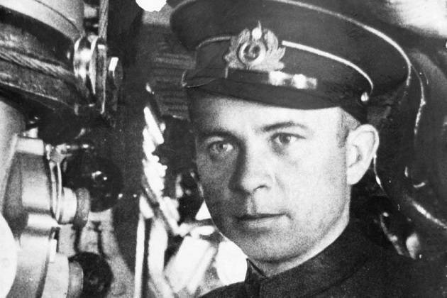 Кого приказал расстрелять Гитлер за гибель «Вильгельма Густлоффа» от русской подлодки | Русская семерка