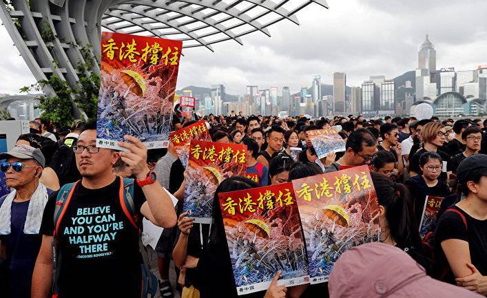 Хуаньцю шибао (Китай): беспорядки и демонстрации – это не то, на что должна равняться молодежь Гонконга