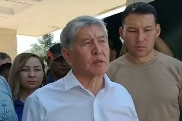 Атамбаев признался, что стрелял по штурмовавшим его дом спецназовцам