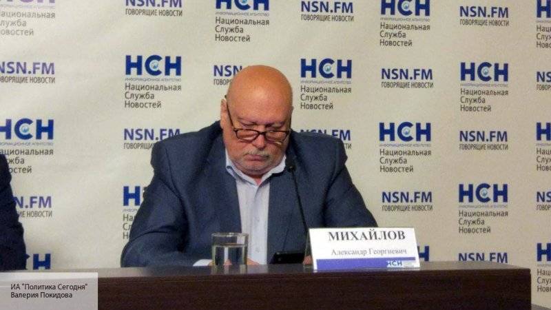 Запад при помощи террористической угрозы пытается повлиять на Россию, считает Михайлов
