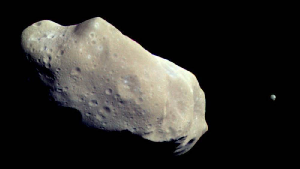 Астероид размером с небоскреб летит к Земле со скоростью 16,8 тысячи км/час - Фобос