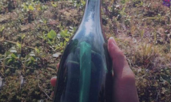 На Аляске нашли бутылку с посланием времен СССР