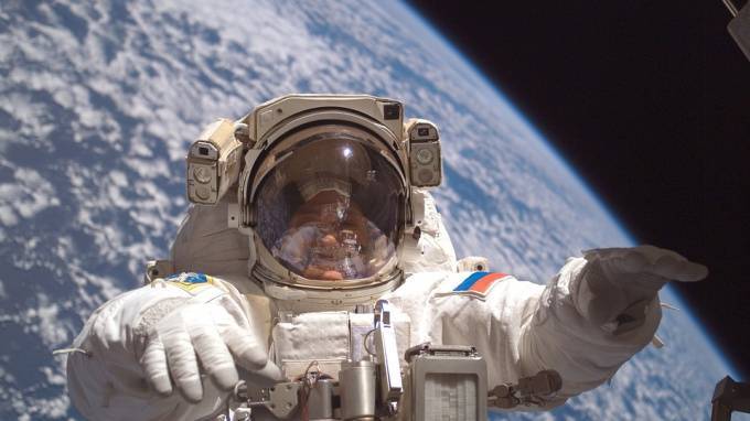 Роскосмос&nbsp;рассказал&nbsp;о зарплатах российских космонавтов