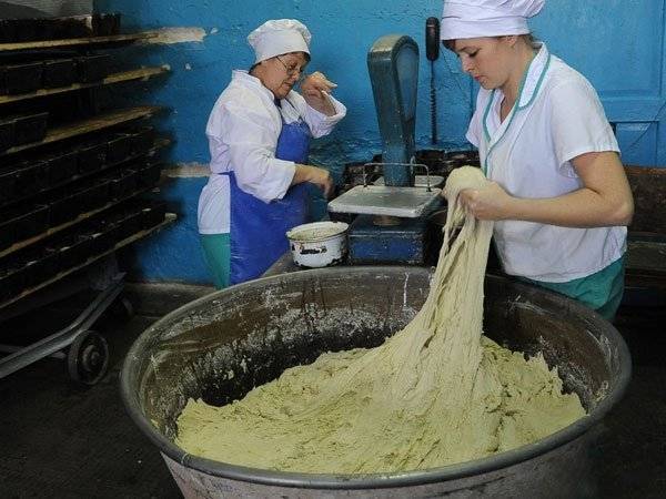 Хлеб в России подорожал до максимального уровня за последние 10 лет