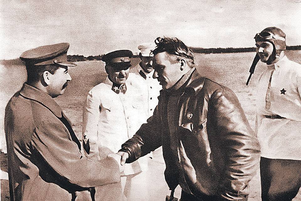 Сколь раз сидел в тюрьме легендарный советский лётчик Валерий Чкалов | Русская семерка
