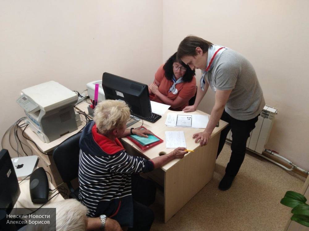 Беглов напомнил о появлении службы социальных участковых в Петербурге
