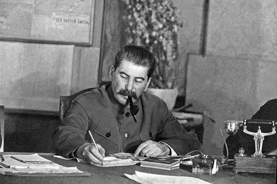 Сталина обвинили в «геноциде православных священников»