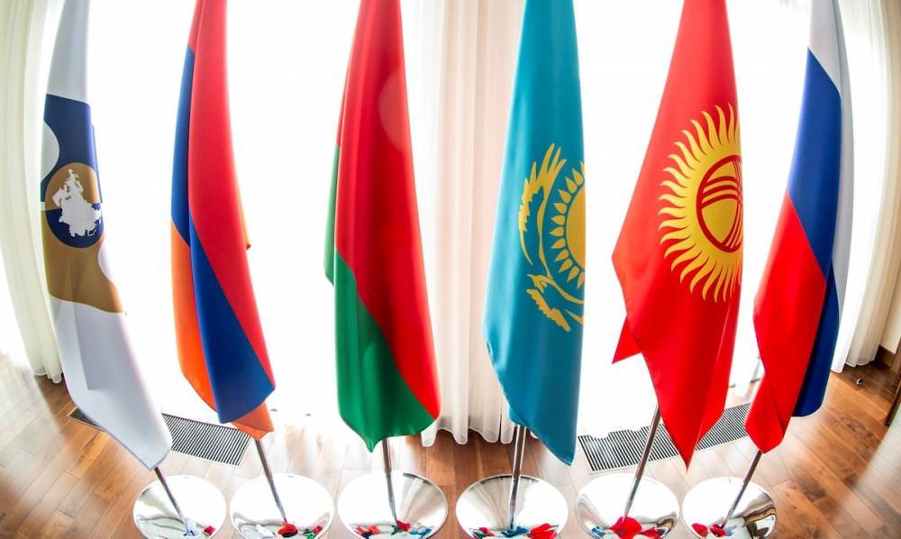 Мамин примет участие в заседании Евразийского межправсовета в Кыргызстане