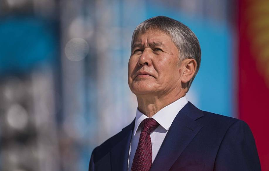Адвокат бывшего президента Киргизии сообщил о том, что Атамбаев помещен в следственный изолятор