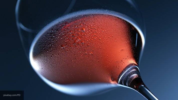 Эксперт разрушил миф о пользе бокала вина для здоровья сердца