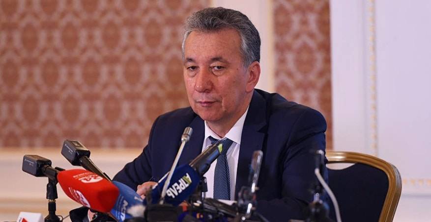 Экс-главу аппарата президента Кыргызстана задержали за захват заложников