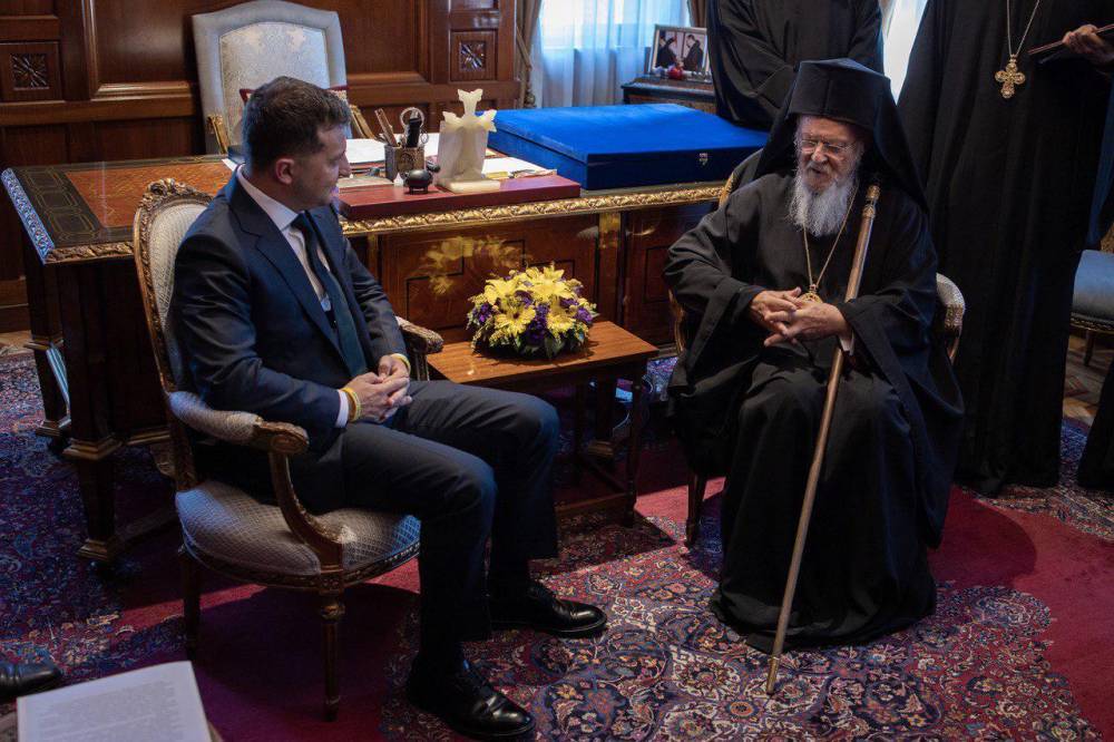 Зеленский испугался продолжать религиозную политику Порошенко