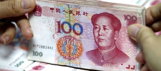 Сбербанк начал работать с новой валютой - китайскими юанями