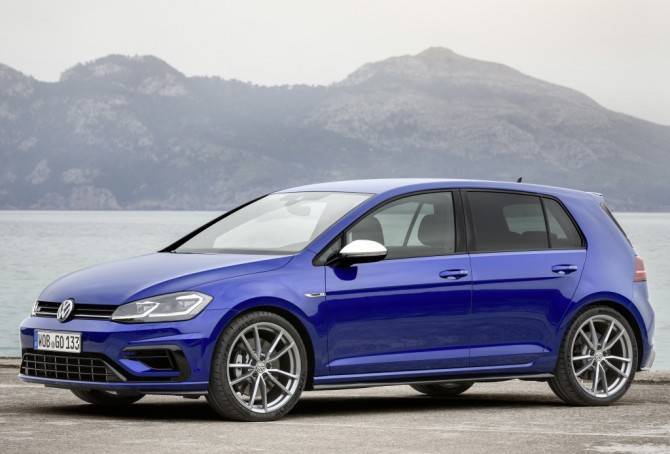 Volkswagen снял с производства «заряженный» Golf R