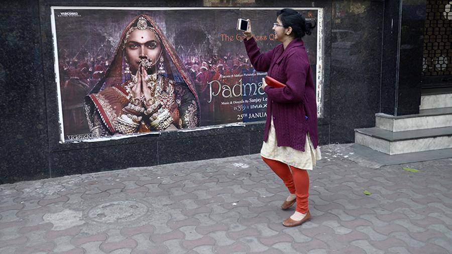 Индийские кинематографисты призвали правительство к разрыву с Пакистаном