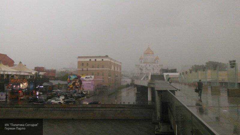 "Желтый" уровень погодной опасности был объявлен в Москве