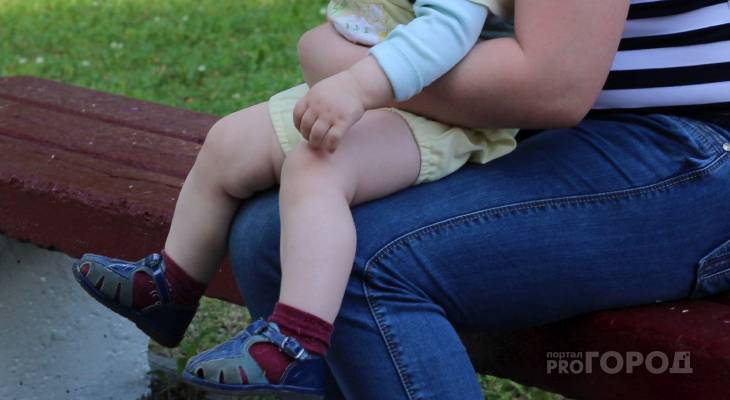 Пензенские власти помогли женщине с ребенком уехать из Чувашии