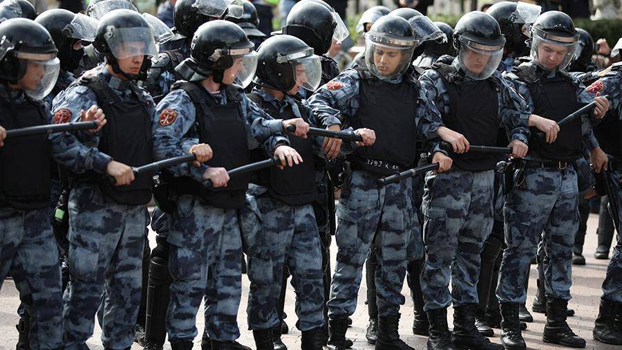 Административные аресты коснулись 113 участников незаконных акций в Москве
