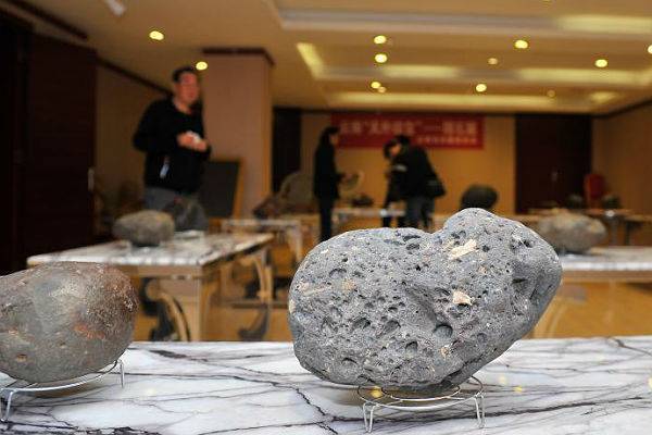На выставке метеоритов в Китае показали метеорит из России