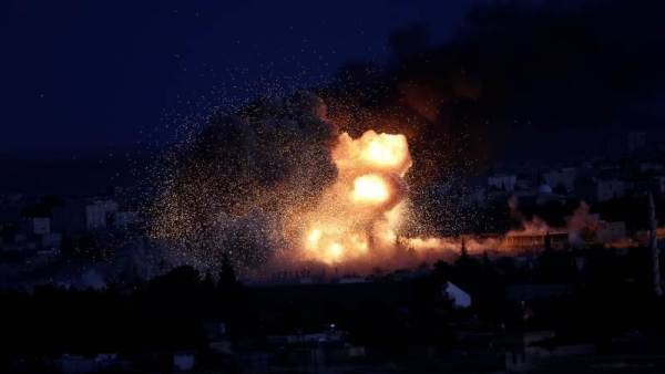 В Турции на оружейном складе на границе с Сирией произошли взрывы (видео)