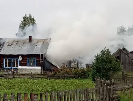 В Усть-Куломском  районе сгорел частный дом с дровяником