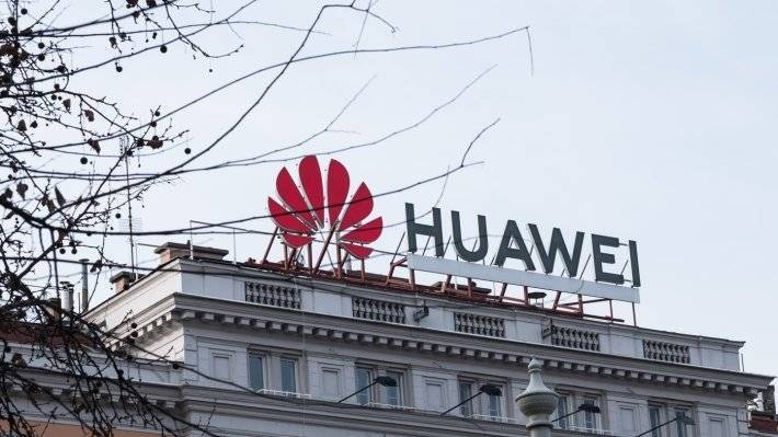Huawei представила альтернативу операционной системе Android