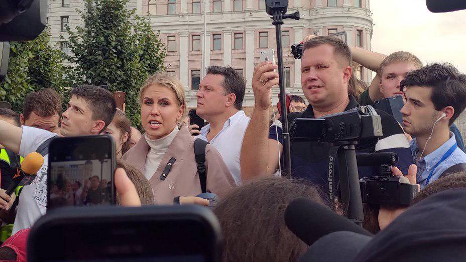 Навальнисты используют профессиональных провокаторов для стычек с полицией – Дудчак