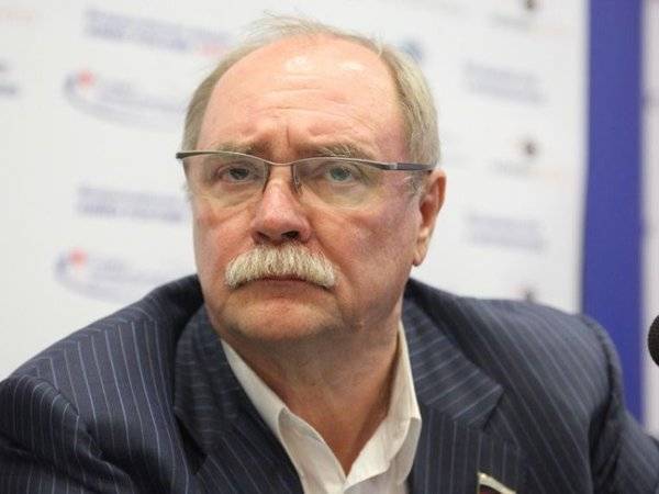Кандидат в губернаторы Санкт-Петербурга Бортко снял свою кандидатуру с выборов
