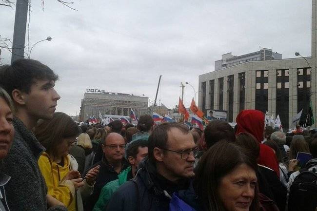 Суббота - время протеста: в Москве проходит очередной неразрешенный митинг