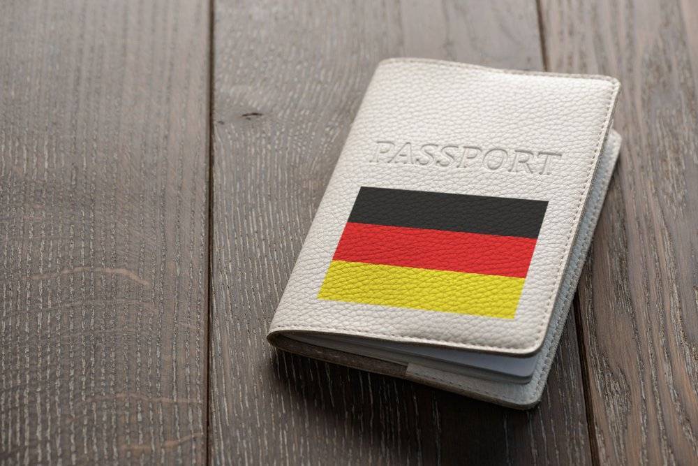 Германия упрощает получение гражданства потомкам жертв нацизма