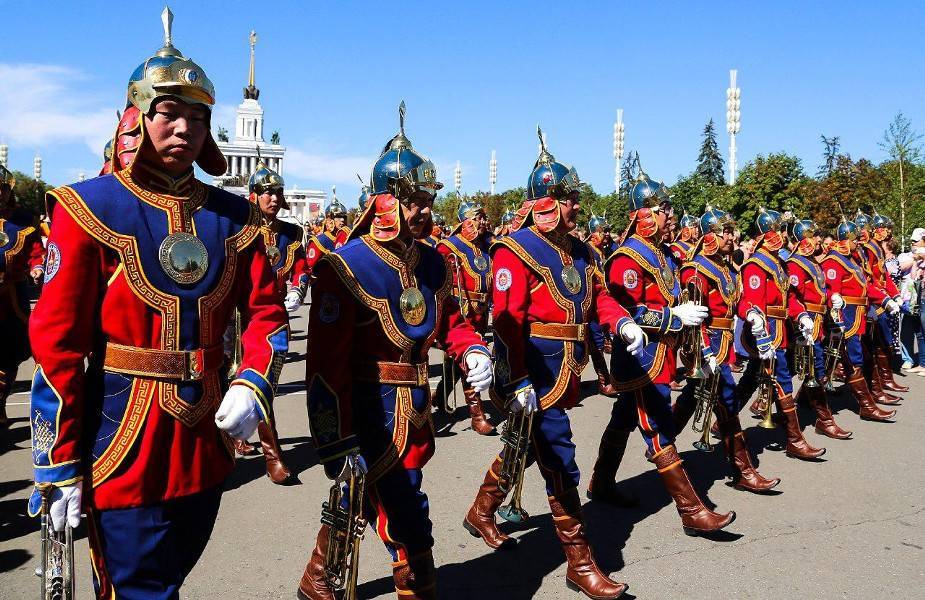 Военные оркестры КНДР и Египта выступят в парках столицы 31 августа